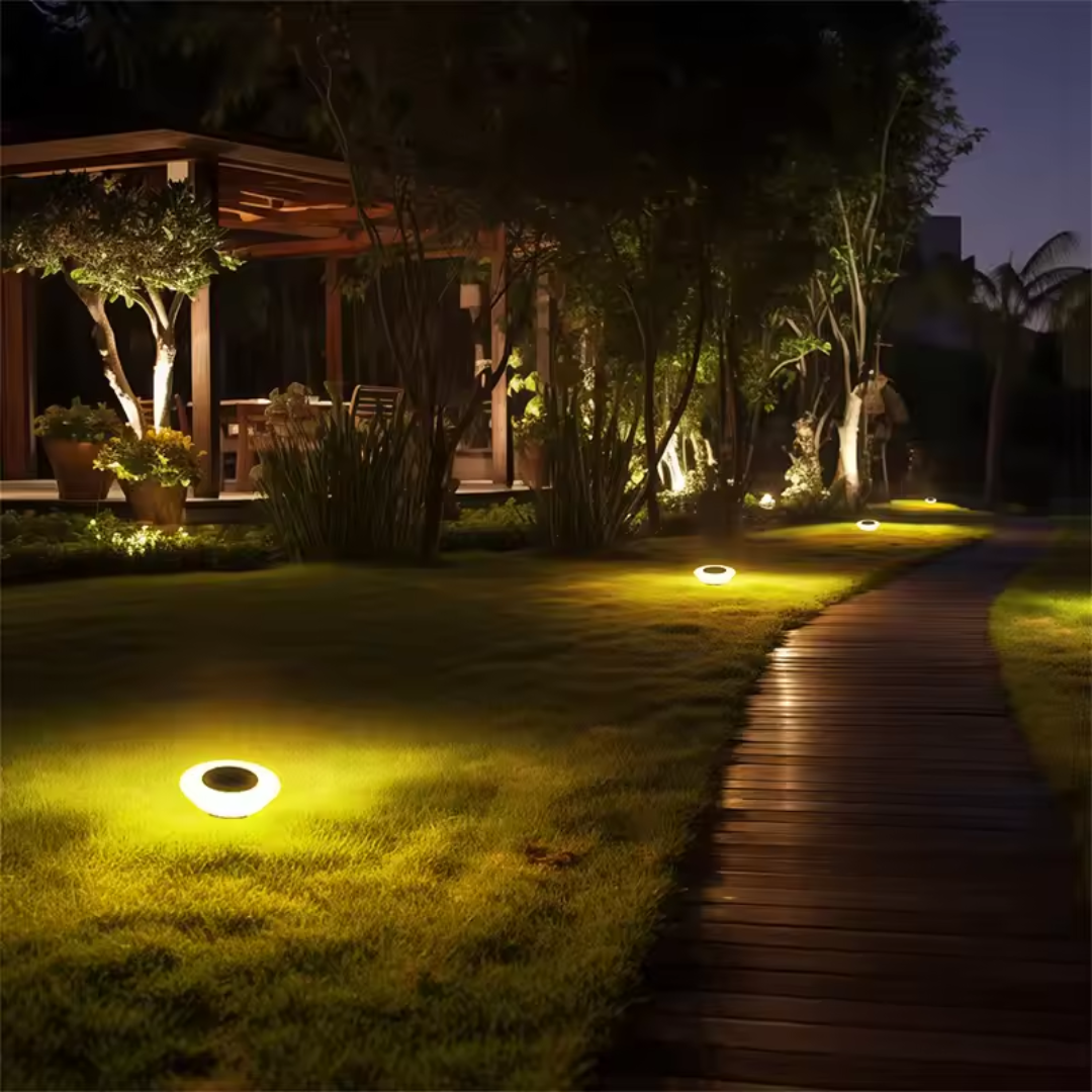 Rust-Proof Solar Outdoor Light for All Weathers