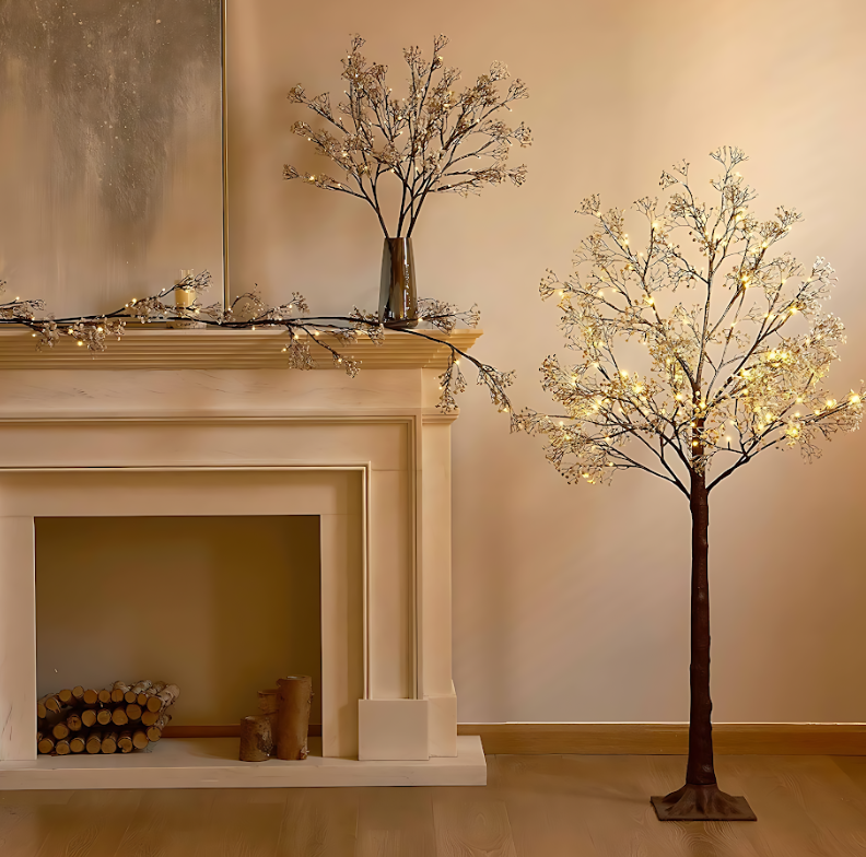 Illuminated Garland – Effortless elegance for any space
