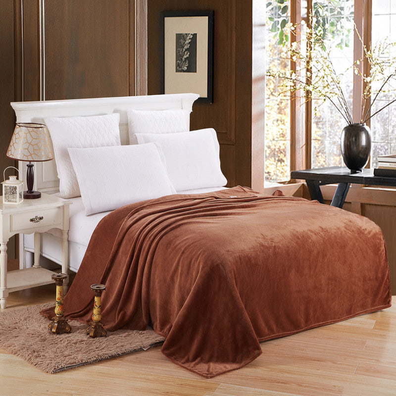 Large Luxury Soft Fleece Throw Blanket - Suitable for Every Weather