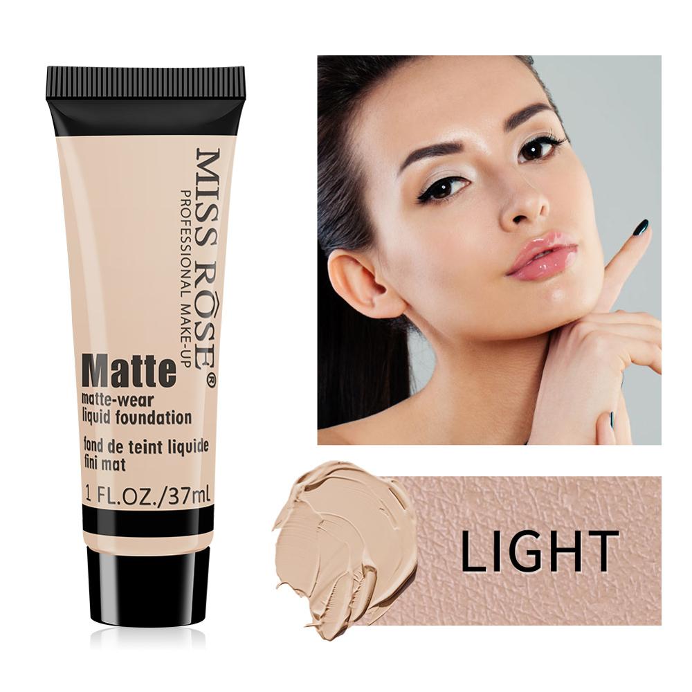 WATERPROOF & SWEATPROOF MAKEUP FOUNDATION