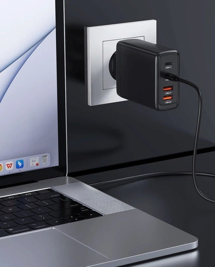 Quick Fast Universal Charging Station - Charge Mobile, Macbook, iPod and iPad at the same time