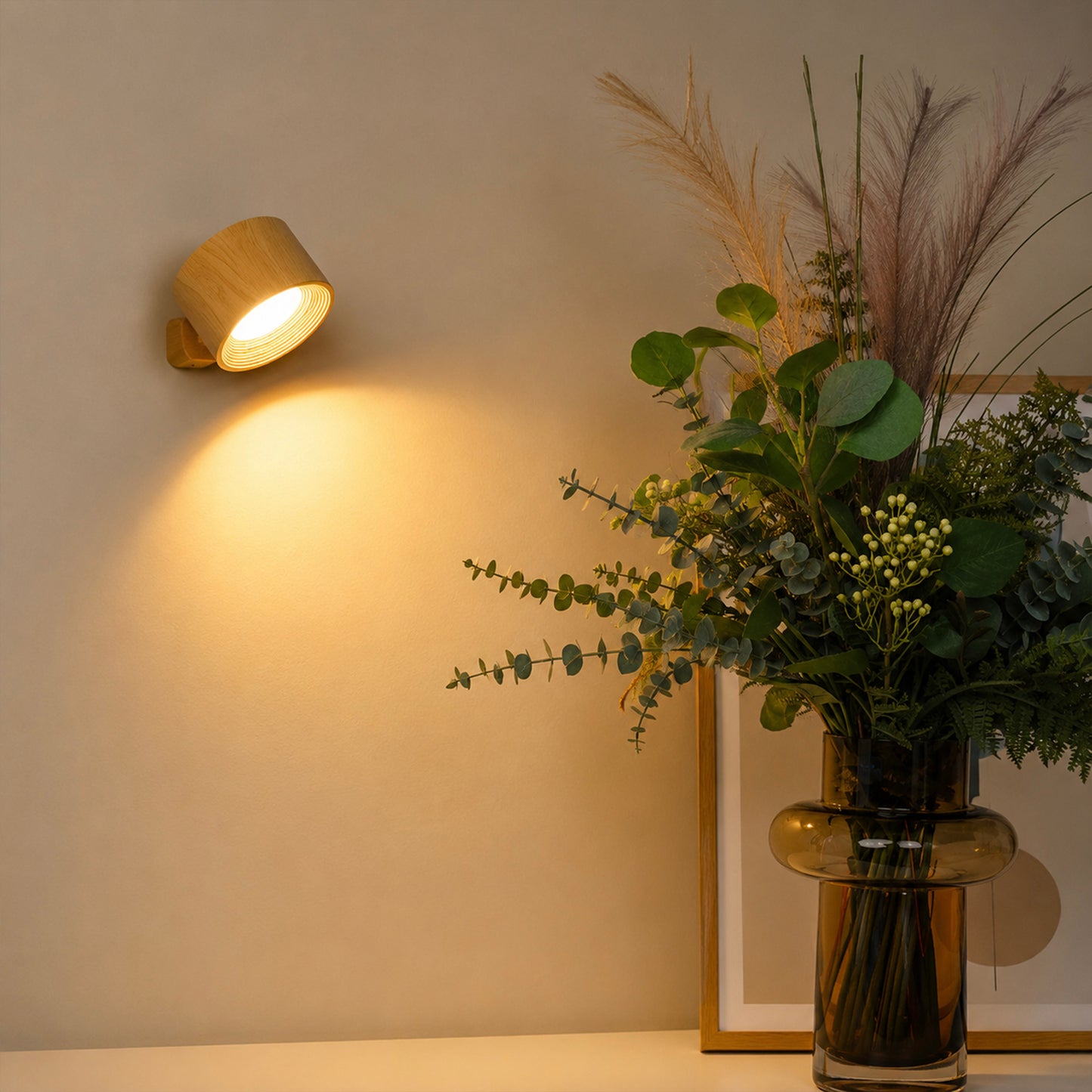 Adjustable LED Wall Light