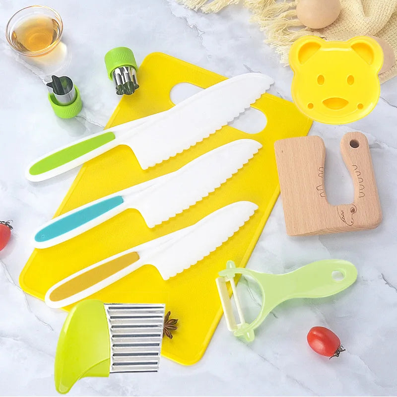 Kids Safe kitchen Set ( 10 PCS ) - Blunt Plastic Material