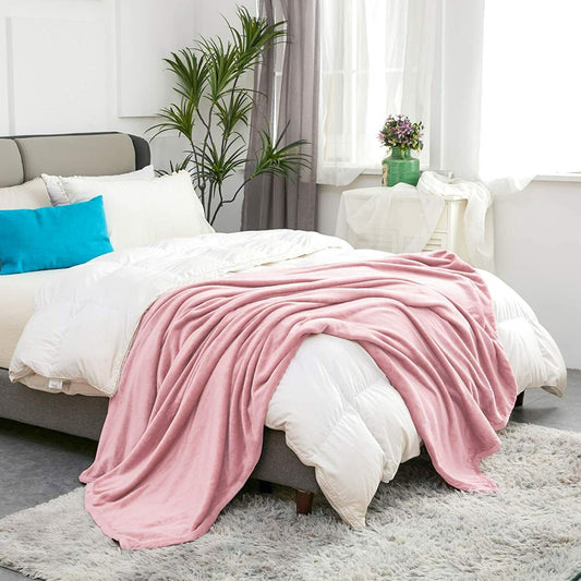 Large Luxury Soft Fleece Throw Blanket - Suitable for Every Weather